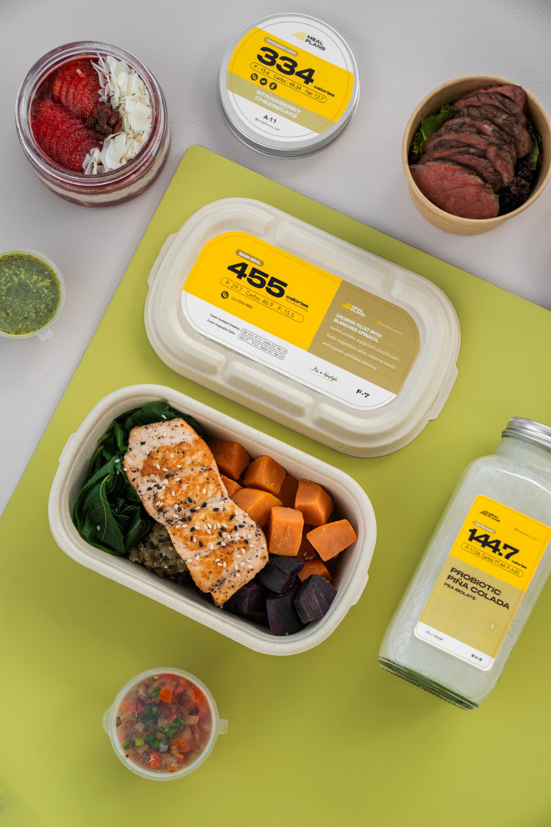 Healthy meal containers