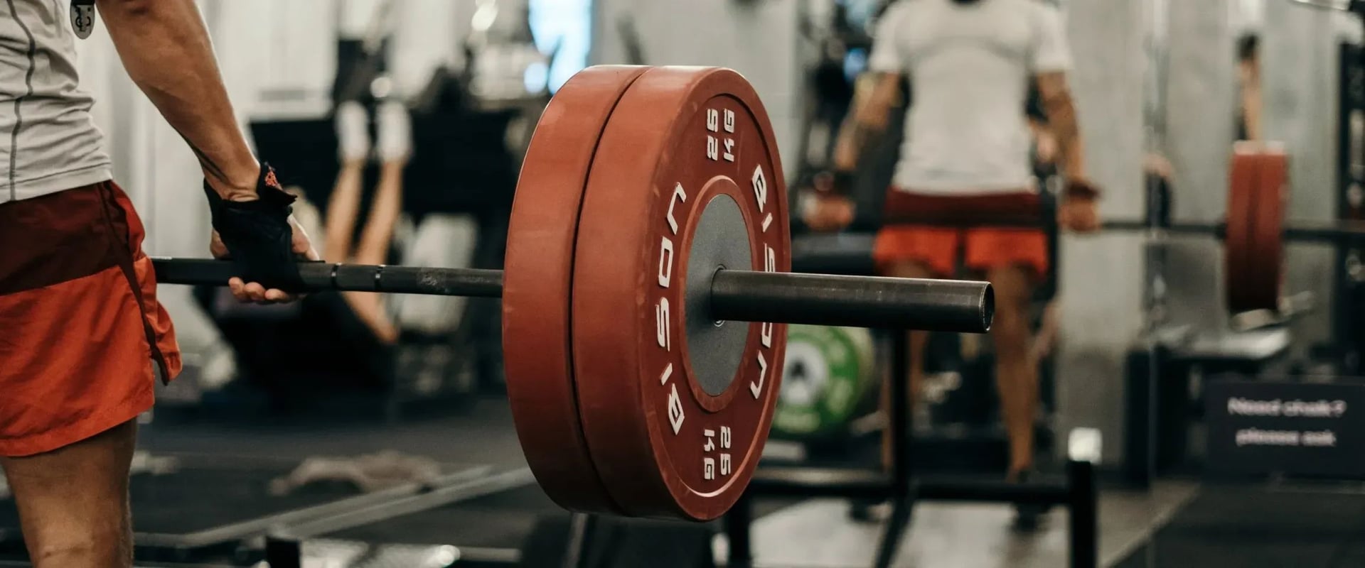 new gym member learning exercises with simple workout plan
